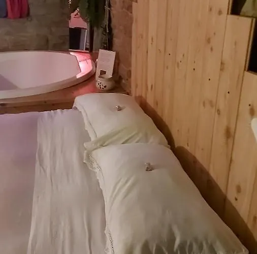 #fortcozzo - Jacuzzisuite & Sauna - Casola Valsenio Bed & Breakfast Mercatale (Ravenna)
